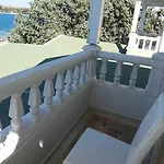 Case de vacanță Yona