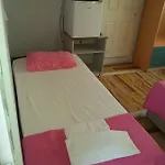 Yona Case de vacanță