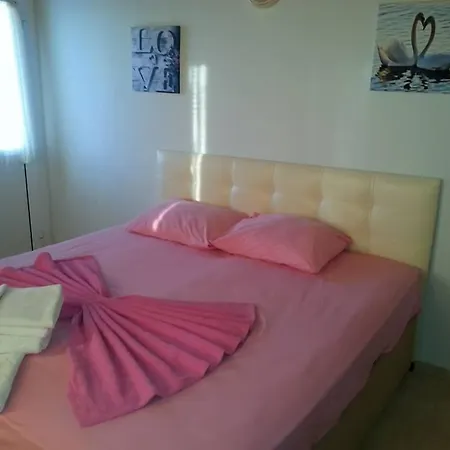 Yona Case de vacanță Çeşme
