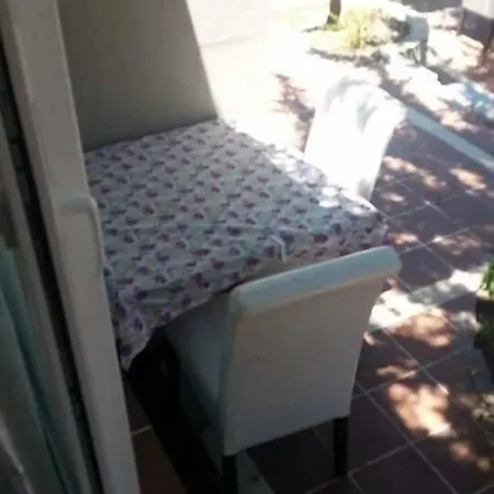 Yona * Çeşme