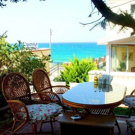 Frühstückspension Yona Çeşme