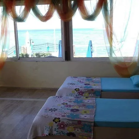 Hébergement de vacances Yona *